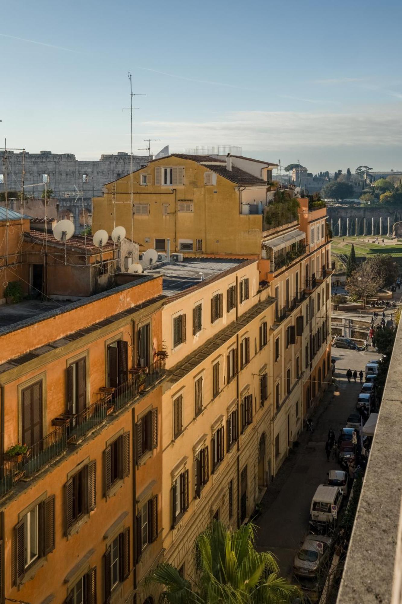 Colosseo Flats And Penthouse Rome Exterior photo